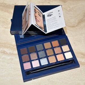 RARE Beautycounter Ultimate Nudes Eyeshadow Palette